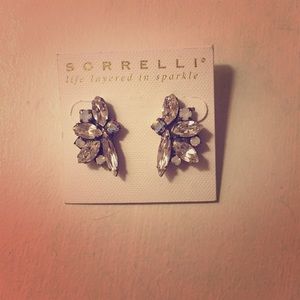 Large Sorrelli crystal stud earrings
